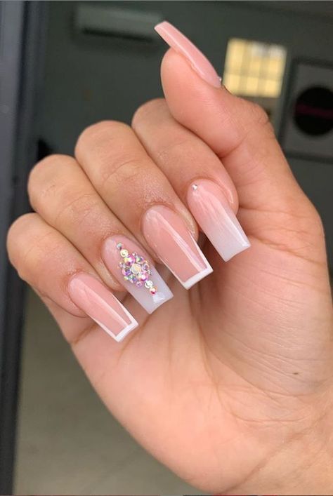 Nails Ideas Medium Length, Nails Ideas Medium, Baddie Beach Pictures, Emerald Nails, Opal Nails, Long Square Nails, Square Nail Designs, Easy Nails, Easter Nails