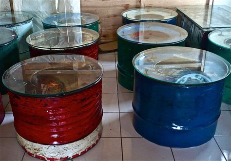 Bali Salvo Recycled table from plate steel by wanya salvo trendspotter, via Flickr Drum Decor, Recycle Table, 55 Gallon Steel Drum, Drum Chair, Cable Drum, Barrel Projects, Barrel Table, Oil Barrel, 55 Gallon Drum