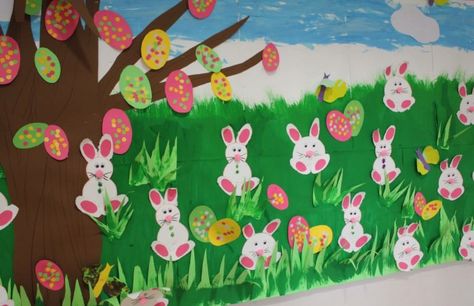 Easter bulletin board Easter Boards, Easter Bulletin Board, Easter Bulletin Boards, Welcome To Our Patch, Bulletin Board Borders, Crafty Kids, Decorations Ideas, Board Ideas, Bulletin Boards