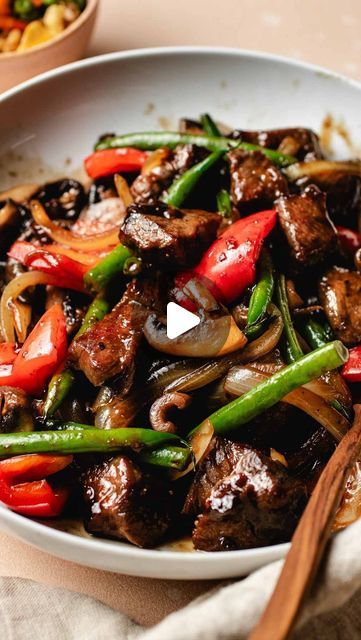 6.9K views · 534 comments | ChihYu Chiang | I Heart Umami® on Instagram: "This black pepper Angus steak Panda Express copycat recipe is an easy and affordable takeout dish full of flavor and texture! ⁠
⁠
✅️ Tender marinated beef cubes⁠
✅️ Crisp veggies⁠
✅️ Easy one pan meal + gluten-free!⁠
⁠
How to get the recipe? ⁠
⁠
➡️ INSTAGRAM: Comment “Yummy” below and I will DM the recipe to your inbox.⁠
⁠
➡️ FACEBOOK: Recipe here - https://iheartumami.com/black-pepper-angus-steak-panda-express/ ⁠
⁠
.⁠
.⁠
.⁠
#pandaexpresscopycat #glutenfreepandaexpress #blackpepperangussteak #onepotmeal #glutenfreerecipes" Black Pepper Angus Steak, Panda Express Copycat, Beef Cubes, Angus Steak, One Pan Meal, Marinated Beef, Panda Express, Pepper Steak, One Pan Meals