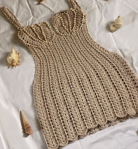 Vestidos A Crochet, Crochet Dress Outfits, Crochet Outfits, Crochet Shoulder Bags, Mode Crochet, Crochet Dresses, Crochet Clothing And Accessories, Kawaii Crochet, Artist Outfit