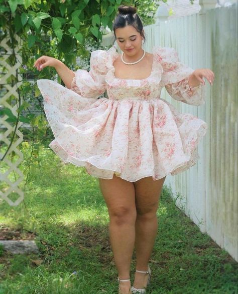 Business Casual Plus Size, Plus Size Club Dress, Plus Size Posing, Plus Size Fashionista, Kawaii Fashion Outfits, Women Outfit, Curvy Outfits, Girly Outfits, Kawaii Fashion