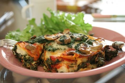 Meatless Friday: Vegetarian Lasagna Pritikin Diet, Vegetarian Lasagna Recipe, Vegan Lasagna, Vegetarian Lasagna, Vegetable Lasagna, Easy Salmon Recipes, Spinach Lasagna, Delicious Vegetables, Spinach Recipes