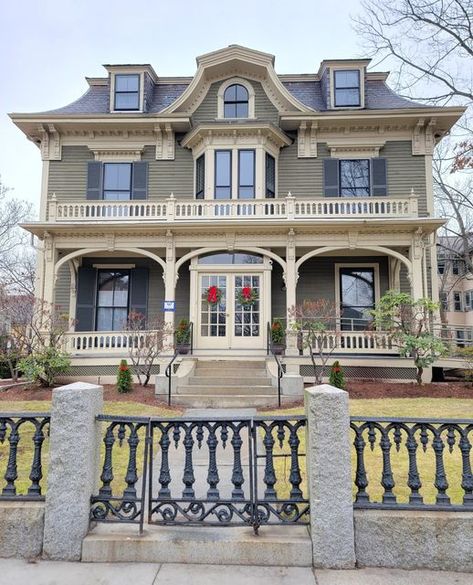 Only In Boston on Instagram: "Lesley University reached agreement to sell its property at 1627 Massachusetts Avenue to Homeowner’s Rehabilitation, Inc., a non-profit providing affordable housing in Cambridge." Cambridge Massachusetts Houses, Lesley University, Boy Aesthetics, Massachusetts Houses, Massachusetts Home, Cambridge Massachusetts, Affordable Housing, Bad Boy, In Boston