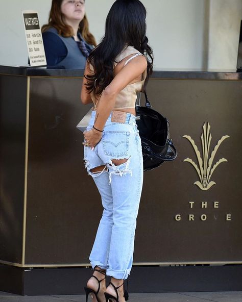 Harvey Outfits, Cute Professional Outfits, Nyc Outfits, Karrueche Tran, Levi Jeans Women, Denim Diy, The Grove, Cute Simple Outfits, Professional Outfits