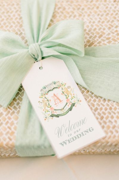 Wedding Welcome Bag Tags, Wedding Gift Tags Ideas, Wedding Tags Ideas, Wedding Bag Tags, Welcome Bag Tags, Bridesmaid Gift Tag, Box Regalo, Gift Tags Wedding, Watercolor Crest