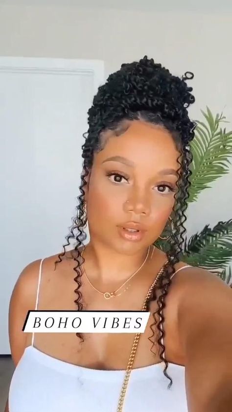 Black Braiding Styles, Hair Accessories Bun, Natural Hair Routine, Triangle Hair, Twisted Hair, Hairstyles For Natural Hair, Passion Twists, Curly Crochet Hair Styles, Crochet Box