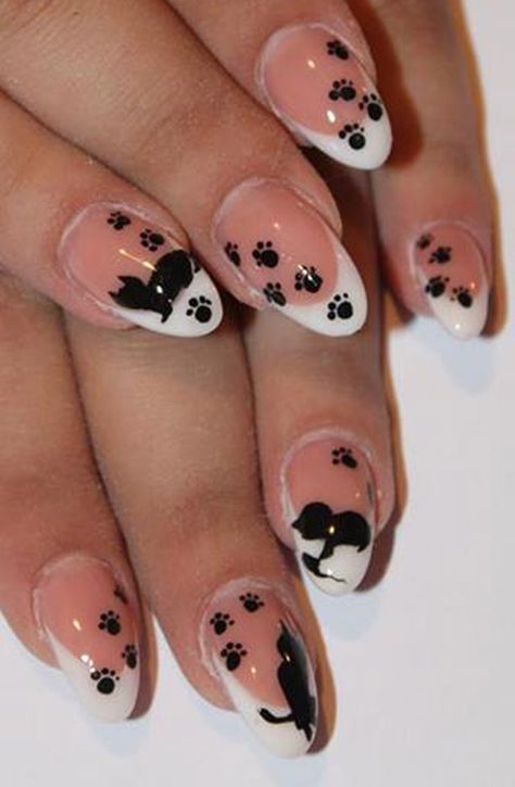 Paw Print Nails-- Cute, but I'm more of a dog person.. I would find a way to get a cute little puppy head on there (; Paw Print Nails, Cat Nail Art, Cat Nail, Animal Nail Art, Animal Nails, Animal Print Nails, Fashion Diva, Christmas Nails Acrylic, Cat Nails