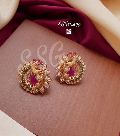 Ruby Earrings Gold, Latest Earrings Design, Gold Pendants For Men, Fashion Jewelry Necklaces Gold, Gold Earrings For Kids, Wedding Jewelry Sets Bridal Jewellery, Gold Earrings Indian, Indian Wedding Jewelry Sets, Gold Bridal Necklace