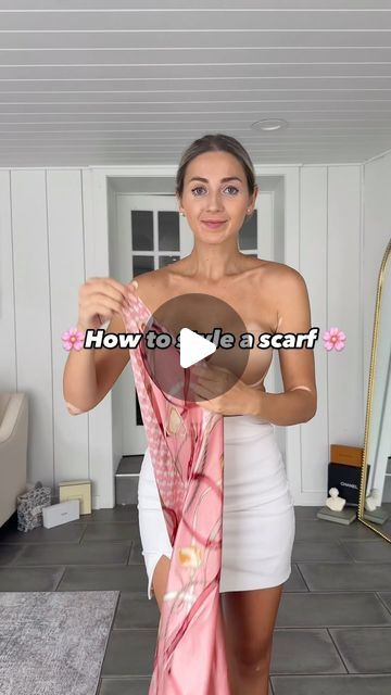 Roxanne Olaru | Style, Beauty & Fashion Tips on Instagram: "How to style a scarf as a top for summer Do you like this look? Save this for inspo 🌸🔥 . . #nashville  #summeraccessories #summerfashion #fashionreels #lastyle #streetwear #fashionhack #scarf #fashionhacks #stylereels #summeraesthetic" How To Turn A Scarf Into A Top, Summer Scarf Outfit, Hermes Scarf As Top, Scarf Top Ideas, How To Wear Hermes 90 Scarf, Trendy One-size Summer Scarf, Summer Vacation Silk Scarf, Viral Scarf Hack, Scarf Outfit Summer