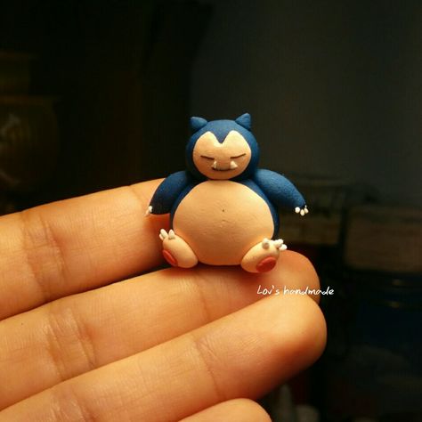 Air dry clay snorlax #snorlax #pokemon #airdryclay #clay #snorlaxfigurine #pokemongo #handmade Snorlax Polymer Clay, Clay Pokemon Tutorial, Snorlax Clay Art, Clay Pokemon Figures, Snorlax Clay, Pokemon Clay Art, Polymer Clay Projects Diy, Pokemon Arceus, Clay Pokemon