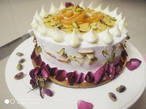 Rabdi Cake, Fruit Birthday Cake, Flavour Combinations, Birthday Cake Decorating Ideas, Fruit Birthday, Cake Decorating Ideas, Dry Fruit, Simple Birthday, Creative Birthday