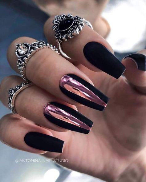 Matt Black Nails, Pink Black Nails, Shape Nails, Chrome Nails Designs, Sassy Nails, Beauty Nails Design, Goth Nails, Casual Nails, Nail Art Designs Diy