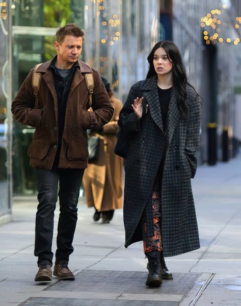 Midtown New York, Marvel Tv, Corduroy Coat, Kate Bishop, Clint Barton, Jeremy Renner, Marvel 3, Hailee Steinfeld, Disney Plus