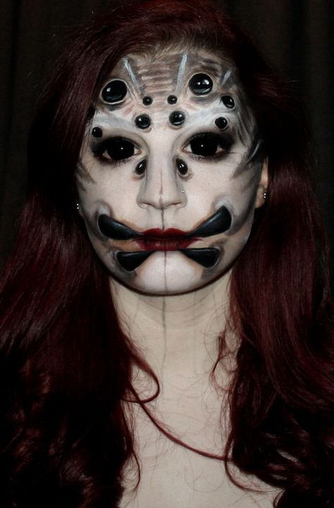 Spider Queen Makeup, Halloween Spider Makeup, Sclera Contacts, Spider Eyes, Spider Makeup, Spider Face, Monster Makeup, Animal Makeup, Spider Costume