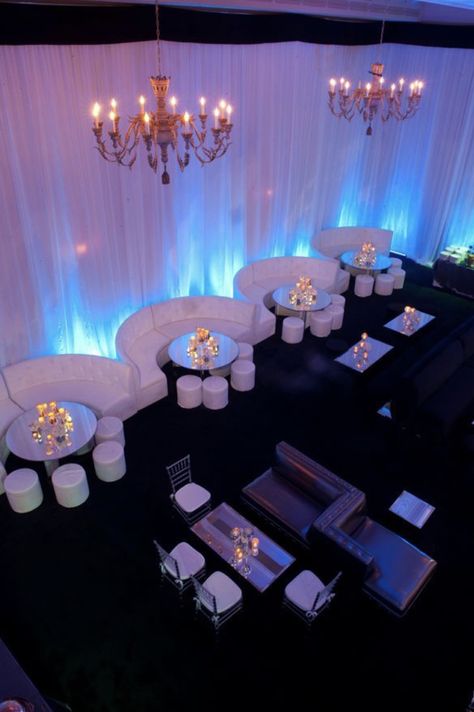 Unique Event Ideas, Backdrops Ideas, Reception Seating Chart, Event Planning Career, Party Seating, Event Planning Decorations, Wedding Reception Seating, Party Layout, Lounge Party