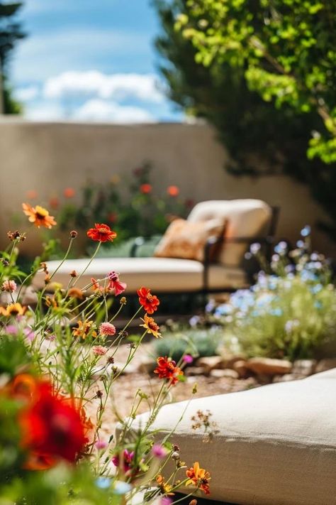 New Mexico Backyard Landscaping Ideas for Your Home New Mexico Landscaping, Mexico Backyard, Traditional Fall Decor, Small Urban Garden, Sustainable Landscaping, Landscaping Inspiration, Small Fountains, Backyard Landscaping Ideas, Home Decor Paintings