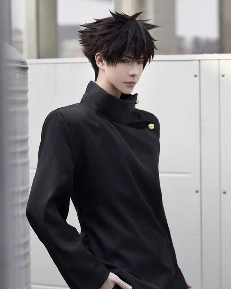 Megumi Fushiguro Cosplay, Megumi Cosplay, Cosplay Genshin, Fushiguro Megumi, Night Biking, Megumi Fushiguro, Male Cosplay, Best Cosplay, Handsome Anime Guys