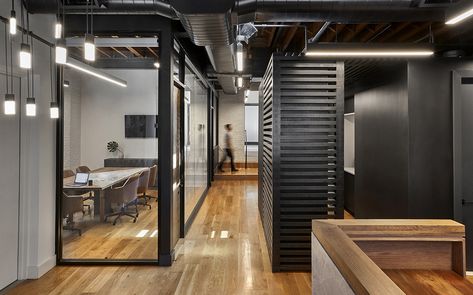 Law Firm Office Design, Office Building Lobby, Law Firm Design, Law Firm Office, Law Office Design, Small Office Design Interior, Law Office Decor, Building Lobby, Street Townhouse