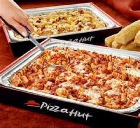 Pizza Hut Cavatini ** PASTA BAKE * Deluxe or Vegetarian ** recipe from my friend, but photo courtesy Pizza Hut ** Pizza Hut Pasta Recipe, Cavatini Recipe Pizza Hut, Pizza Hut Pasta, Cavatini Recipe, Pizza Hut Recipe, Marinara Pasta, Pasta Menu, Broccoli Pasta Recipe, Chicken Alfredo Recipes