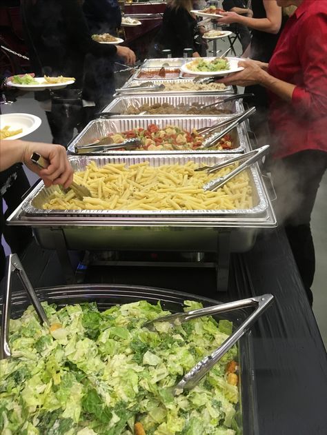 Pasta Station Ideas Food Bars, Spaghetti Bar, Pasta Wedding Reception, Wedding Food Stations Receptions, Pasta Bar At Wedding, Pasta Buffet Wedding, How To Do A Pasta Bar, Pasta Buffet Ideas, Spaghetti Buffet Pasta Bar