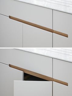 No Hardware For The Kitchen Cabinets In This London Home // This kitchen has white melamine cabinets with a recessed finger detail made from European oak, to make it easy to open the drawers and cabinets. Kitchen Cabinets Without Hardware, Melamine Cabinets, Dressing Design, Cabinet Detailing, Joinery Details, London Home, Wood Handles, Kitchen Color, Kitchen Doors