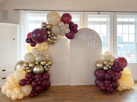 Balloon & Event Stylist on Instagram: "Loving these fall themed colors for bridal showers 🍂 • • • • #fallthemebridalshower #fallbridalshower #fallballoons #burgundyballoons #burgundytheme #njbridetobe #njbridetobe2023 #jerseyshore" Maroon And Gold Balloon Garland, Burgundy Party Decorations Ideas, Burgundy And Gold Balloon Arch, Burgundy And Gold Backdrop, Maroon Balloon Arch, Burgundy Graduation Party Decorations, Burgundy Decorations Party, Maroon Balloon Garland, Burgundy Balloon Arch