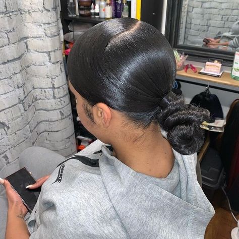 Swoop Knot Bun, Knot Bun Tutorial, Women Culture, Sleek Low Bun, Long Ponytail Hairstyles, Black Ponytail, Sleek Ponytail Hairstyles, Knot Bun, Black Ponytail Hairstyles