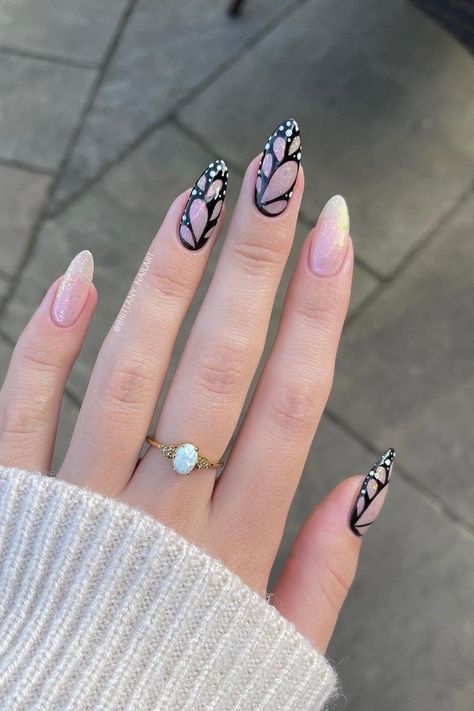 65 Trendy Summer Vacation Nails That Are Fun & Fresh Iridescent Butterfly Nails, Butterfly Almond Nails, Glitter Butterfly Nails, Dec Nails, Butterfly Wing Nails, Wing Nails, Butterfly Wing Design, Blue Stiletto Nails, Summer Vacation Nails