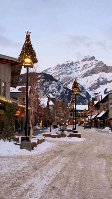 Banff Christmas Aesthetic, Christmas In Banff, Banff Aesthetic Winter, Banff National Park Winter, Banff Canada Winter, Banff Christmas, Banff Town, Alberta Winter, Christmas Canada