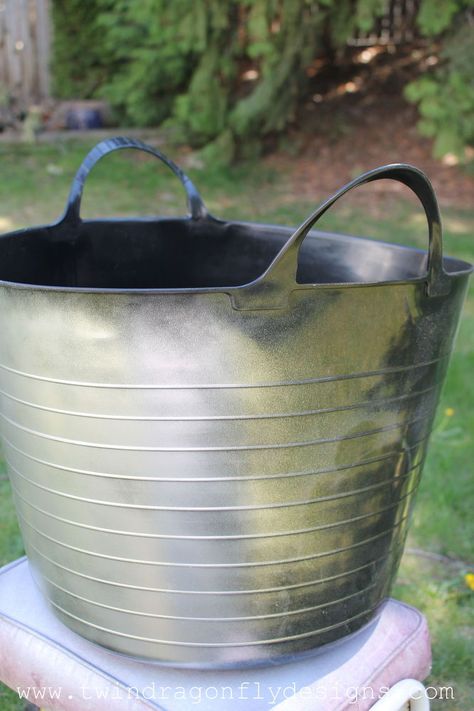 You Might Want To Pick Up Plastic Buckets At Walmart When You See Her GORGEOUS Idea! French Minimalist Decor, Diy Faux Rocks, Galvanized Wall Planter, Rock Planters, Magazine Shelf, Bee Friendly Plants, Deck And Patio, Galvanized Planters, Bucket Planters