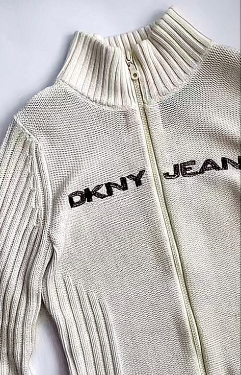 DKNY Jeans Ribbed Pull Over Dkny Aesthetic, Cool Jumpers, Winter 2024 Fashion, Ribbed Jacket, Downtown Outfits, Y2k Sweater, Dkny Jeans, Fall Winter 2024, Autumn Dress