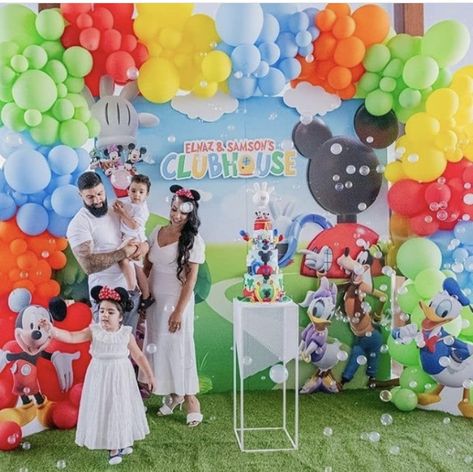 Mickey Mouse Clubhouse Backdrop Ideas, Mickey And Friends Party Decoration, Mickey Mouse Clubhouse Balloon Garland, Mickey Mouse Clubhouse Party Decorations, Mickey Clubhouse Party Decorations, Mickey Mouse Clubhouse Decorations, Mickey Mouse Clubhouse Birthday Party Decorations, 3rd Birthday Pictures, Mickey And Minnie Cake