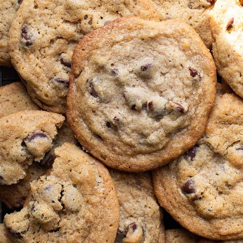 Ultimate Soft and Chewy Chocolate Chip Cookies (Without Butter) Cookies No Butter Recipe, Chocolate Chip Cookies No Butter, No Butter Cookies, Chocolate Chip Cookies Without Butter, Cookie Recipes Without Butter, Cookies Without Butter, Cookie Recipes Chewy, Dairy Free Cookies, Gluten Free Chocolate Chip