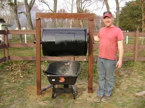 Diy Compost Tumbler, Compost Barrel, Tumbling Composter, Compost Bin Diy, Compost Tumbler, Diy Compost, Dig Gardens, Homestead Gardens, Carpentry Projects