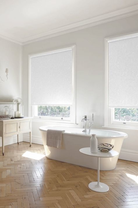 White PVC waterproof roller bathroom blinds in a large traditional bathroom Blinds In Bathroom, Bathroom Blinds Ideas, Bathroom Shutters, Black Blinds, Room Blinds, Madrid Apartment, Become Popular, Best Blinds, White Blinds