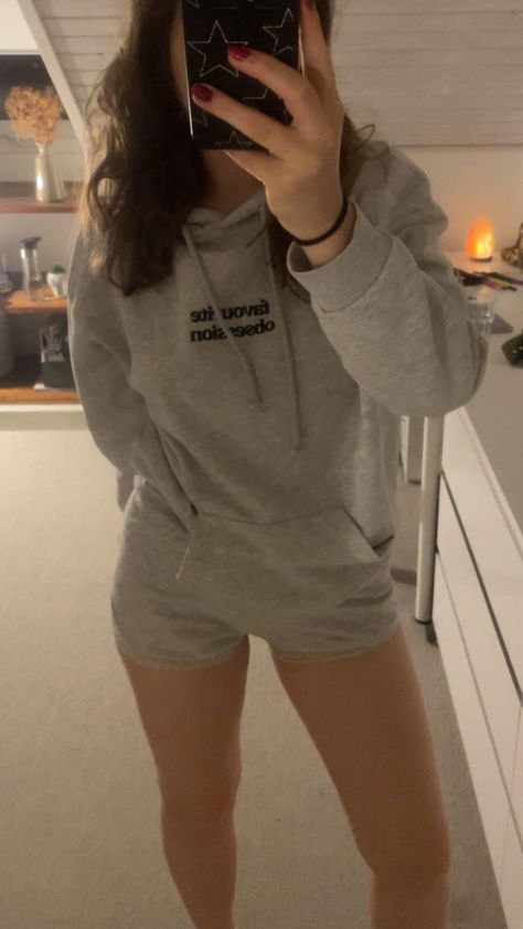 Aesthetic Salt Lamp, Sleeping Clothes, Sleep Clothes, Salt Lamp, Night Routine, Cozy Outfit, It Girl, Grey Shorts, Clothes