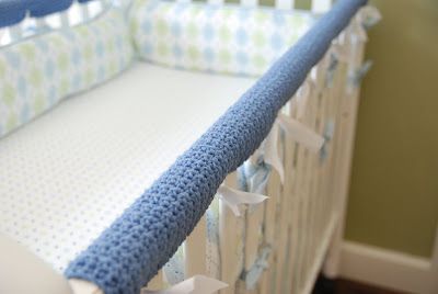 Crochet Crib Rail Guards - wish I had thought of these when my son was using his crib as teething ring! definitely making them for a friend's baby Crochet Crib, Crib Rail Guard, Diy Crib, Crib Rail Cover, Rail Guard, Bottle Cozies, Crib Rail, Nursery Accessories, Crib Bumper