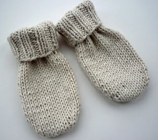 Baby Mittens Knitting Pattern, Baby Mittens Knitting, Baby Mittens Pattern, Winter Babies, Spring Knitting, Toddler Mittens, Knitted Mittens Pattern, Patterns Simple, Knitted Mittens