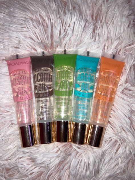 Broadway Lipgloss, Lip Combo, Your Lips, Lip Gloss, Broadway, Lips, Makeup, Quick Saves, Make Up