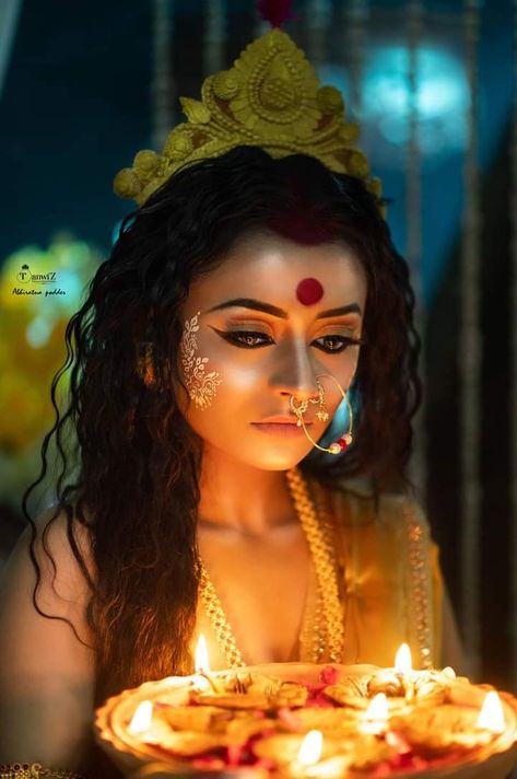 Kali Maa Makeup Look, Indian Goddess Makeup Look, Durga Ma Makeup Look, Durga Look Photoshoot, Durga Maa Makeup Look, Durga Makeup Look, Durga Photoshoot, Durga Ma, Durga Pooja