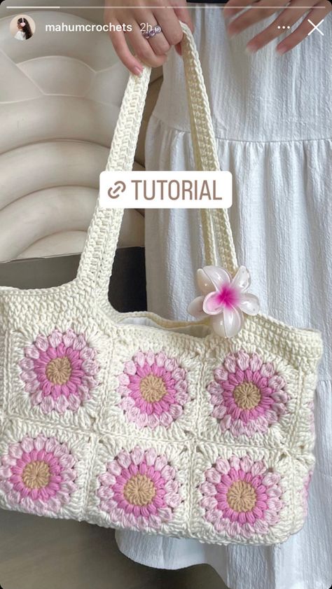 Unique Crochet Ideas, Crochet Summer Bags, Easy Diy Bag, Summer Crochet Bag, Crochet Fairy, Mode Crochet, Crochet Business, Crochet Clothing And Accessories, Beginner Crochet Projects