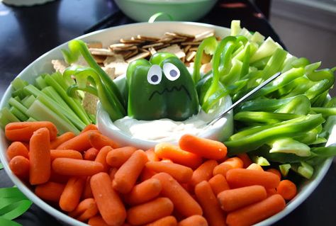 Monster Fruit Tray, Monster Veggie Tray, Monster Fruit, Little Monster Party, Monster First Birthday, Ghostbusters Party, Monster Baby Showers, Monster Birthday Party, Little Monster Birthday