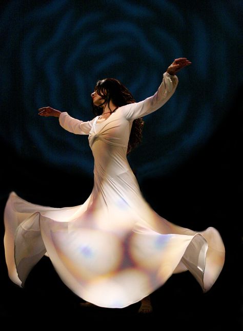 Indian Sufi Mughal Mujra semi classical performance ... Sufi Dance, Sufi Mystic, Whirling Dervish, Sufi Quotes, Sufi Poetry, Dancing In The Dark, Love Language, Spiritual Life, Just Dance