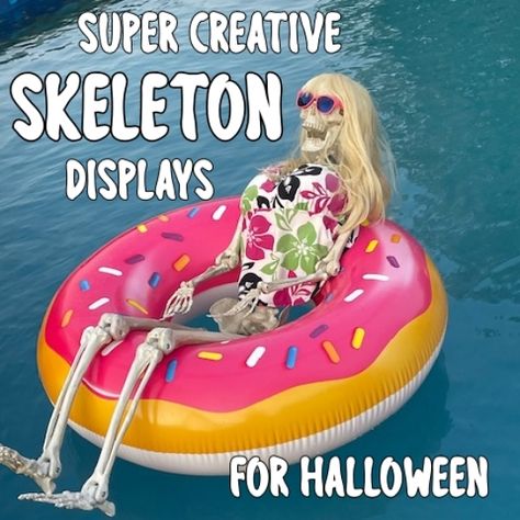 Skeleton Campfire Yard Display, Best Skeleton Displays, Skeleton Pool Party, Funny Halloween Displays, Halloween Skeleton Yard Displays, Funny Outdoor Halloween Decorations, Skeleton Props For Halloween, Funny Skeleton Ideas For Halloween, Halloween Yard Skeleton Displays