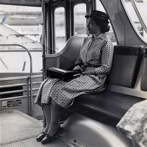 Rosa Parks' Birthday: 5 Things You May Not Know About Civil Rights Icon Wow Photo, Montgomery Alabama, Amelia Earhart, Marie Curie, Rosa Parks, History Photos, Mahatma Gandhi, African American History, Steve Jobs