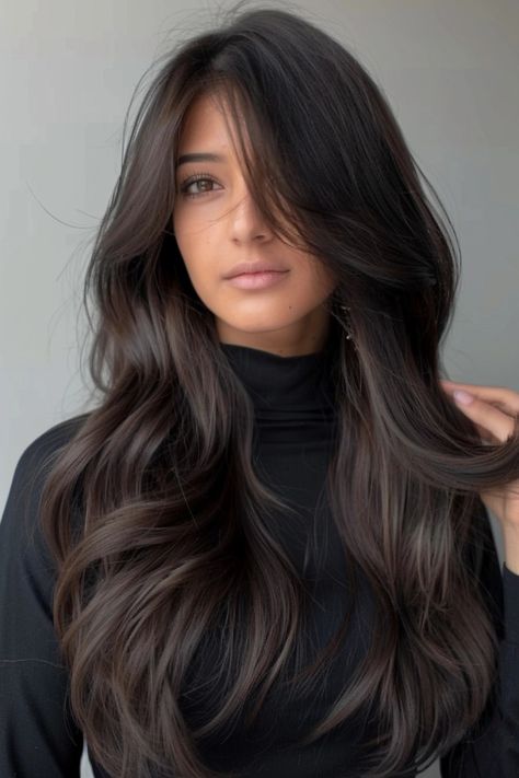 Butterfly Haircut Balayage, Dark Brown Hair With Curtain Bangs, Side Part Long Hair, Side Bangs Long Hair, Dark Brown Hair Ombre, Dark Wavy Hair, Round Face Hairstyles Long, Haircuts For Long Hair With Layers, Hair Color Chocolate