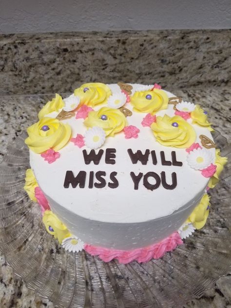 Farewell goodluck miss you buttercream cake Farewell Cake Message, Nurse Cake, Farewell Cake, Happy Birthday Chocolate Cake, Chandelier Cake, Nursing Cake, Instagram Username Ideas, Farewell Parties, Cake Images