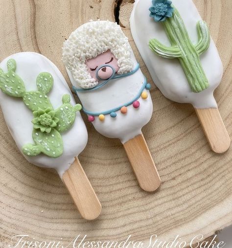 Cake Sicles, Llama Cake, Mexican Baby Shower, Cake Pop Designs, Cactus Cake, 6th Birthday Cakes, American Cake, Llama Party, Llama Birthday