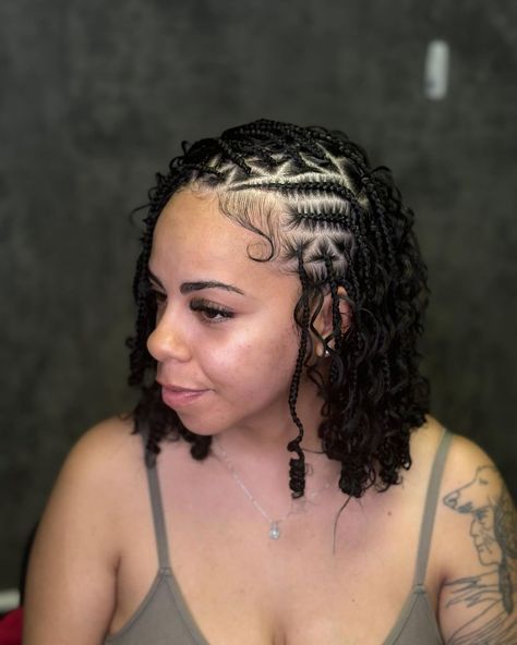 Alisha Renee ~ NFL Braider/loctician | No crumb left! Should i add these Fulani boho bob to May bookings? Appointments and prices available at byalisharenee.as.me Follow ➡️… | Instagram Fulani Braids Hairstyles, Boho Bob, Goddess Braid Styles, Hair Braid Designs, Bob Braids Hairstyles, Short Box Braids Hairstyles, Feed In Braids Hairstyles, Goddess Braids Hairstyles, Bob Braids